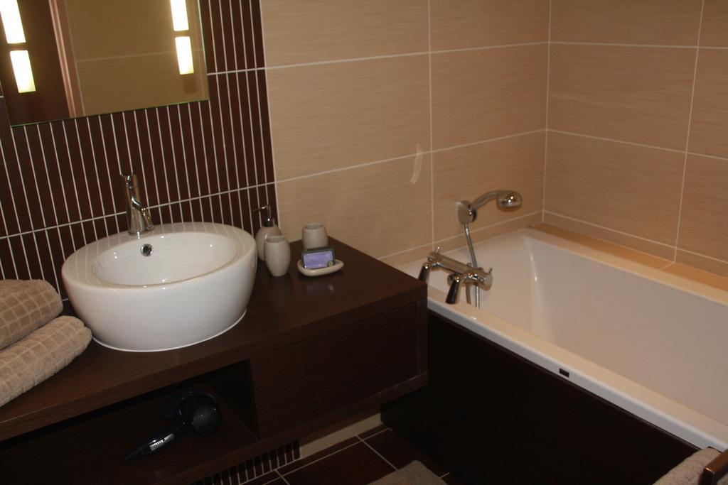Bed and Breakfast Isa&Ric Plan-dʼOrgon Zimmer foto